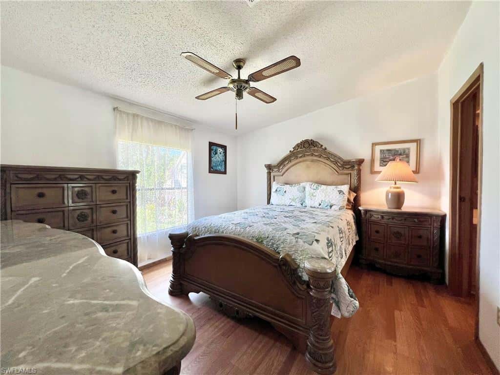 573 Cape Florida Ln, Naples, photo 19