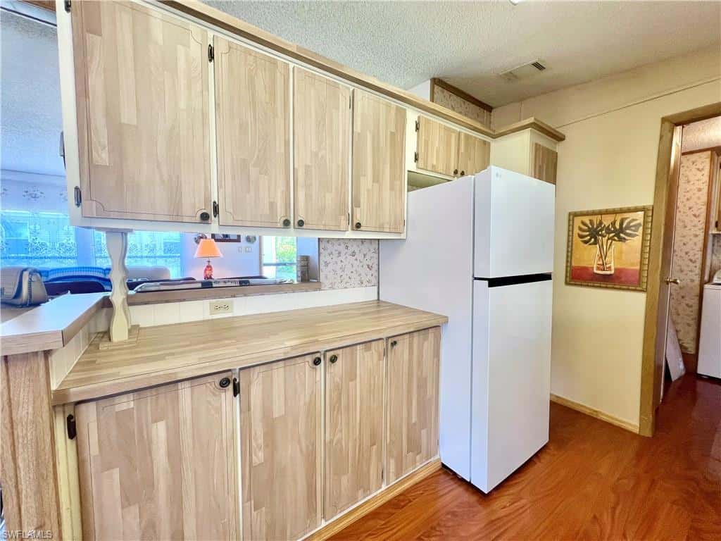 573 Cape Florida Ln, Naples, photo 8