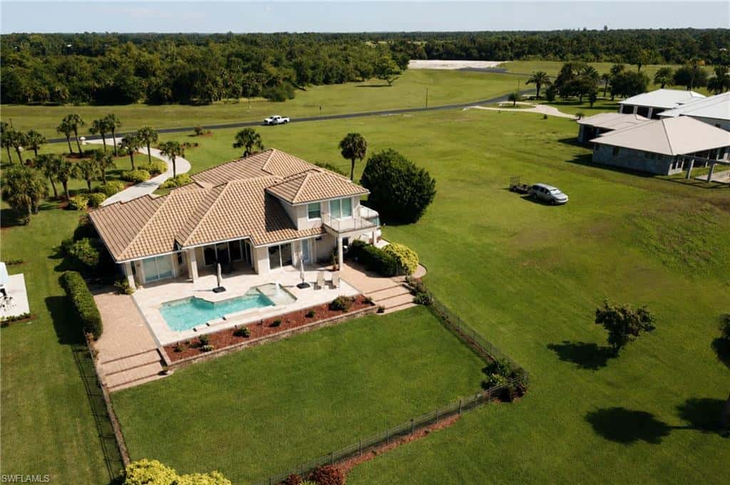 2504 Caloosa Shores Dr, Labelle, photo 4