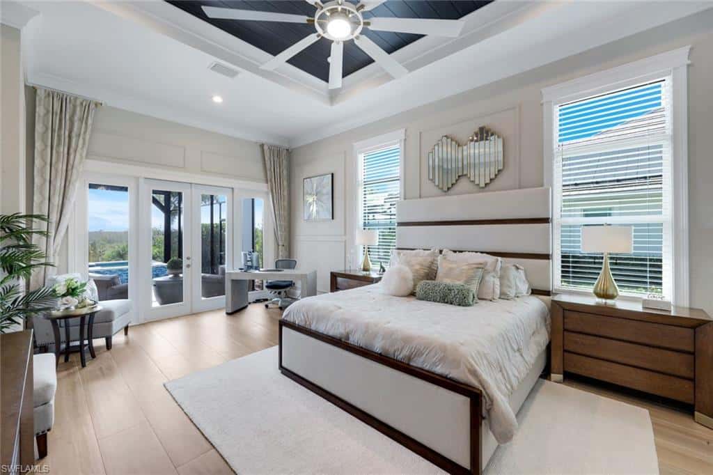 8931 Nevis Way, Naples, photo 36