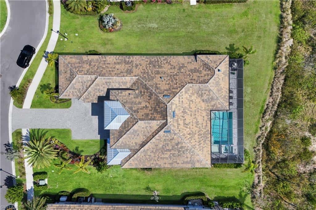 8931 Nevis Way, Naples, photo 48