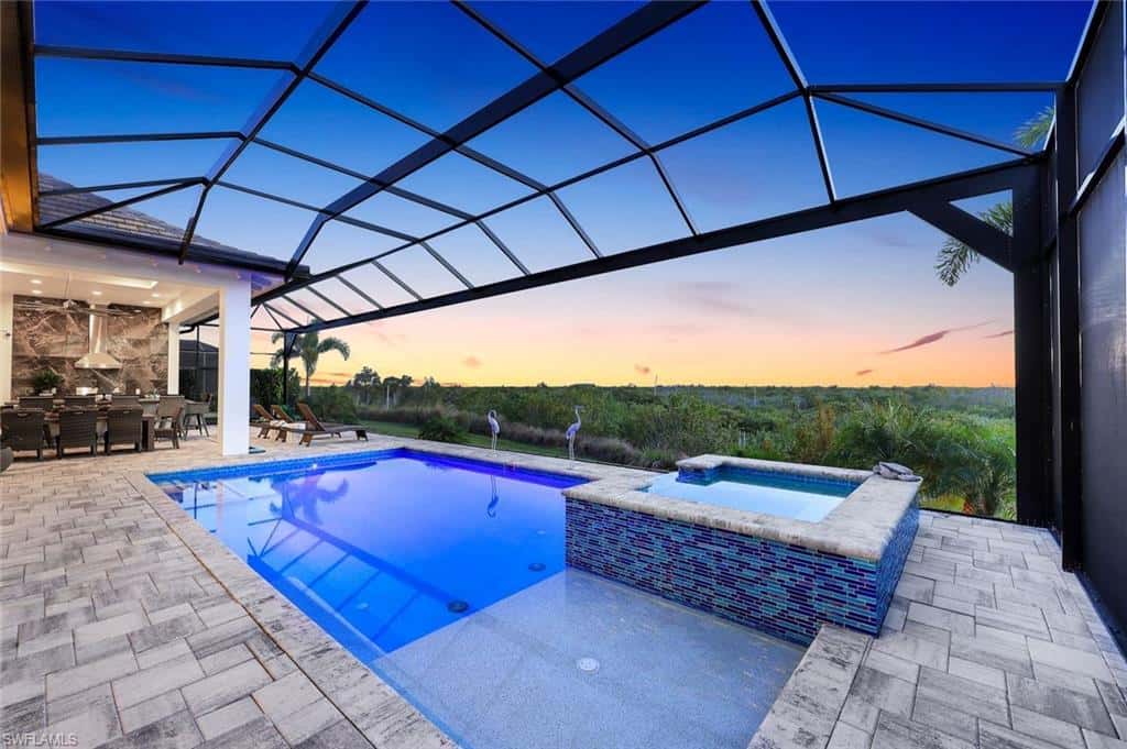 8931 Nevis Way, Naples, photo 31