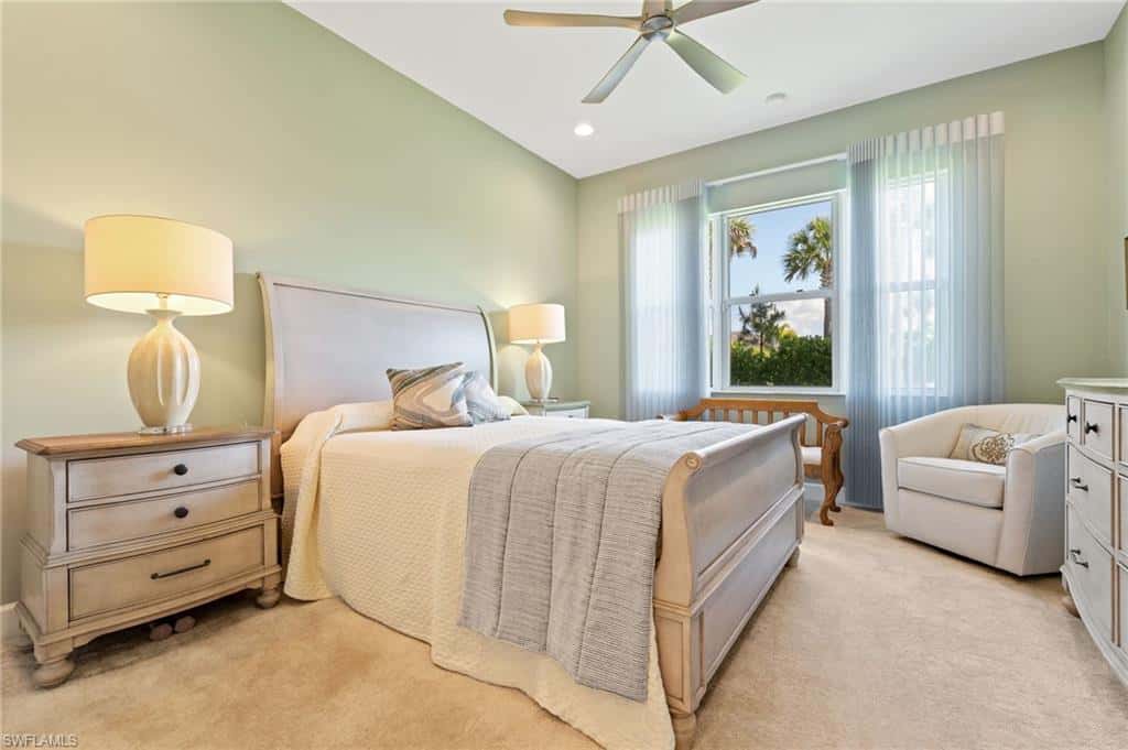 12377 Dahlia Ct, Naples, photo 9