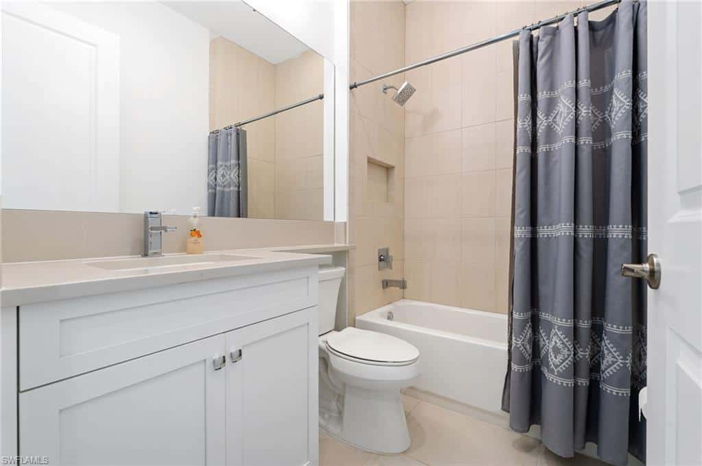 12377 Dahlia Ct, Naples, photo 15