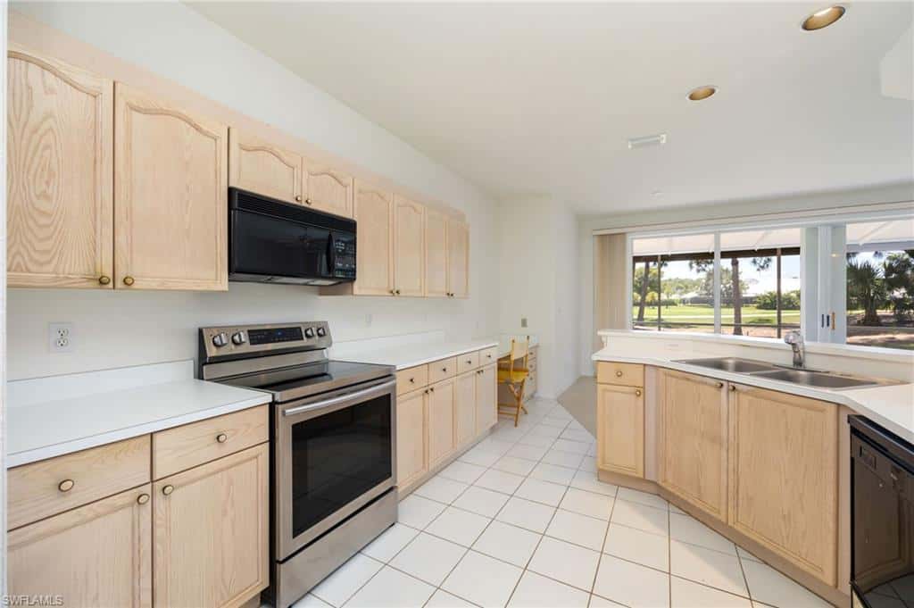 13100 Hamilton Harbour Dr #g12, Naples, photo 8