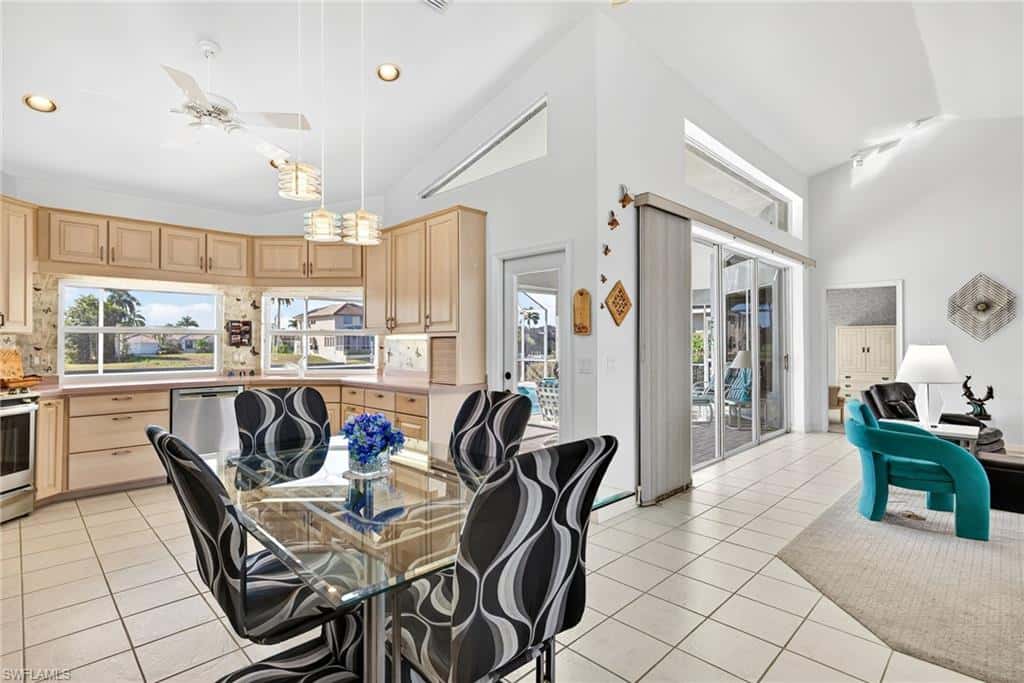 489 Adirondack Ct, Marco Island, photo 11