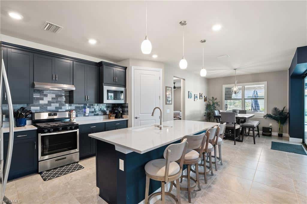 20092 Hartford Blvd, Estero, photo 8