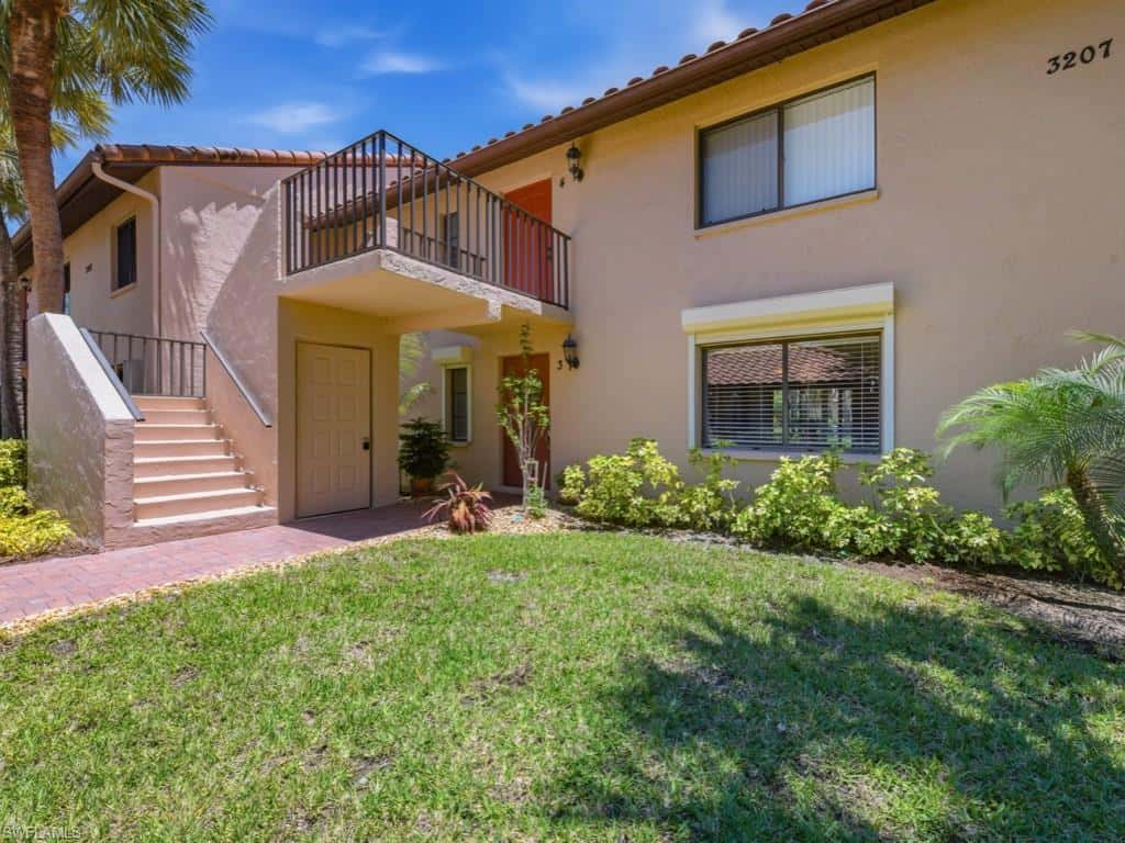 3207 Horse Carriage Way #3, Naples, photo 9