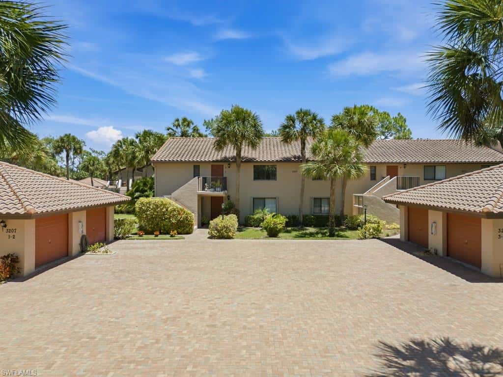 3207 Horse Carriage Way #3, Naples, photo 10