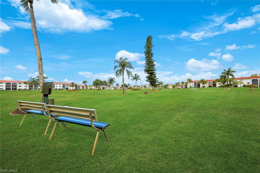 29 High Point Cir #107, Naples, photo 16