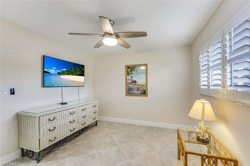 29 High Point Cir #107, Naples, photo 9