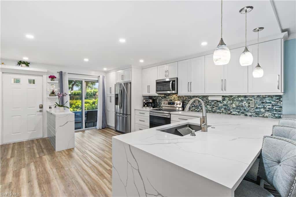 4140 Looking Glass Ln #7, Naples, photo 9