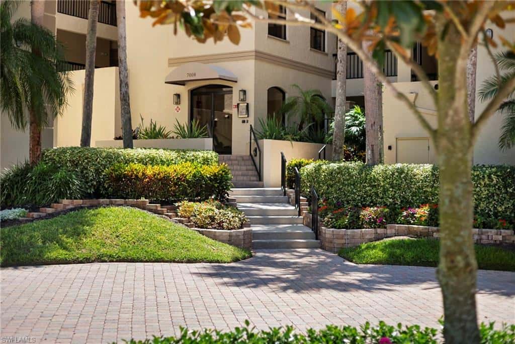 7008 Pelican Bay Blvd #h501, Naples, photo 13