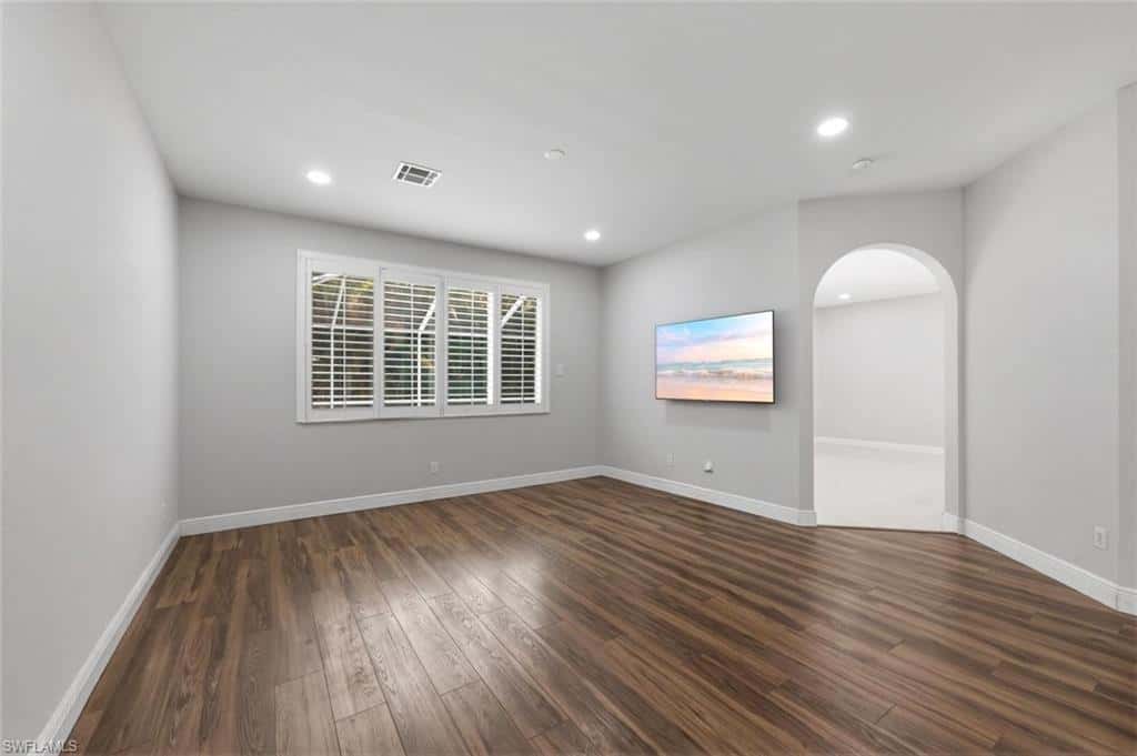 11528 Woodmount Ln, Estero, photo 5
