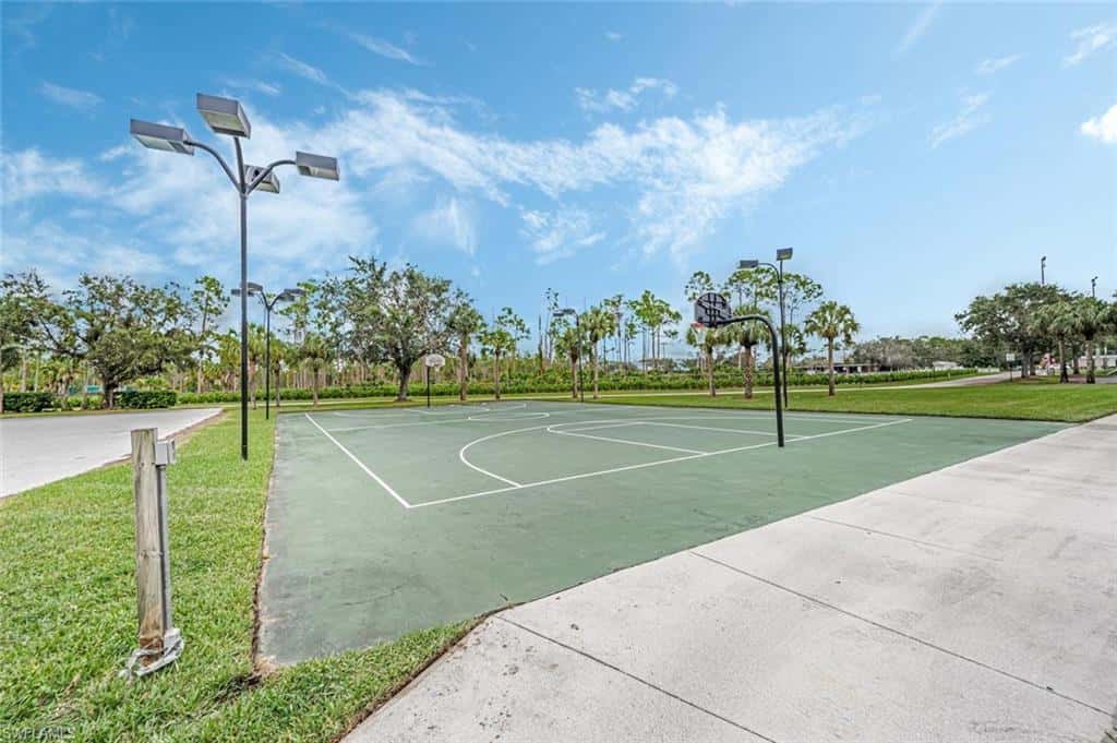11528 Woodmount Ln, Estero, photo 37