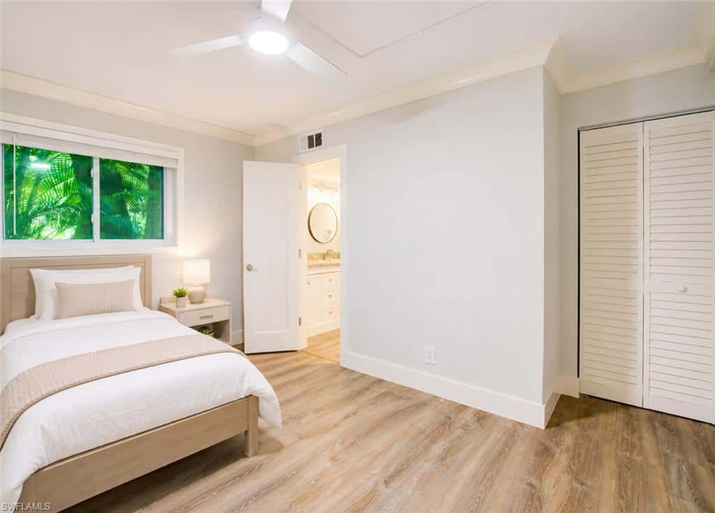 975 9th Ave #11, Naples, photo 12