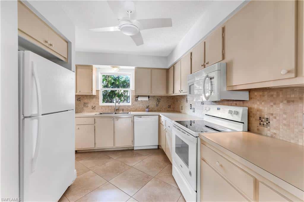 600 Valley Stream Dr #d3, Naples, photo 11