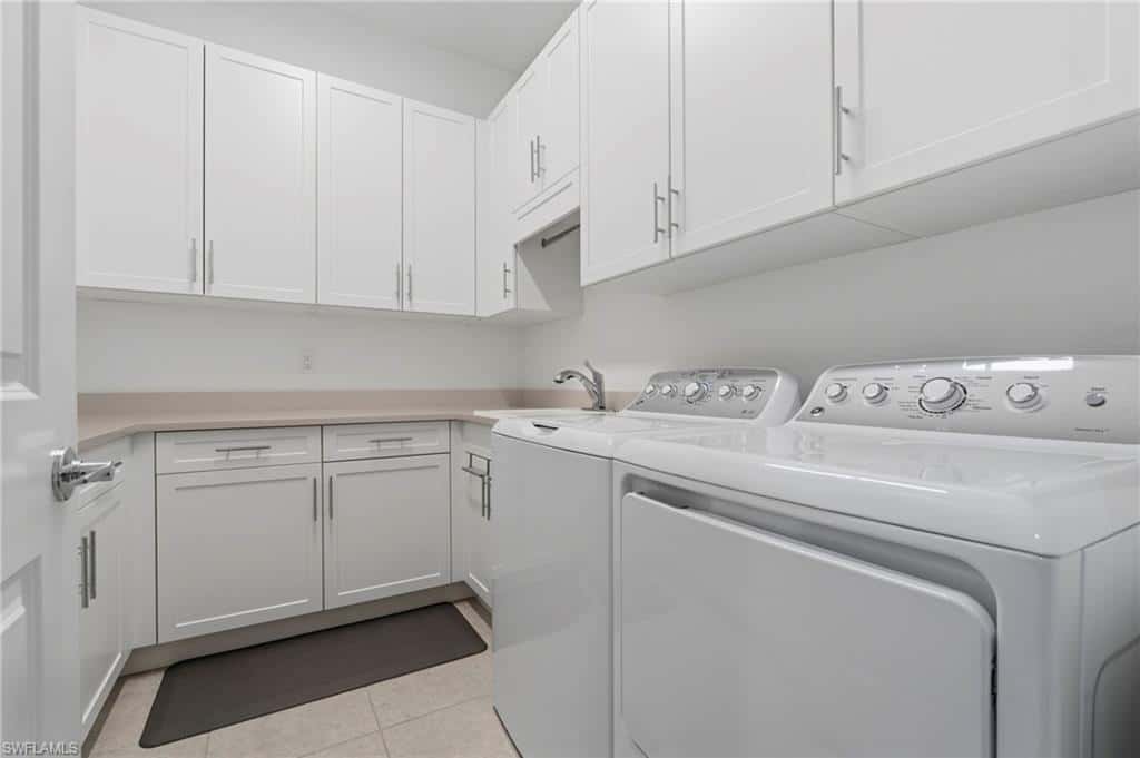 12083 Azalea Way, Naples, photo 30