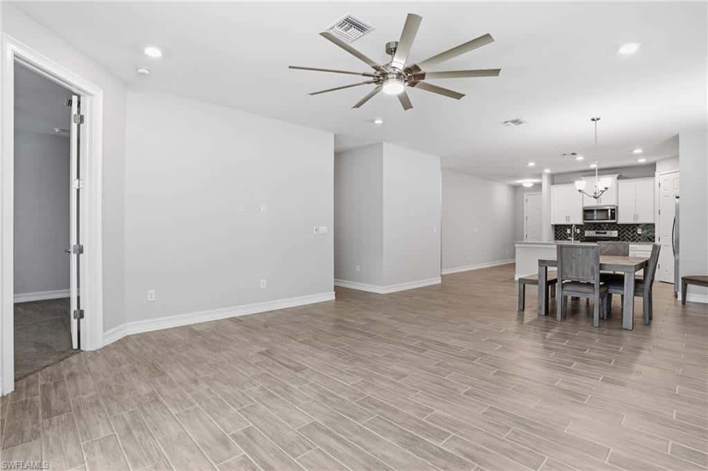 28009 Seasons Tide Ave, Bonita Springs, photo 7