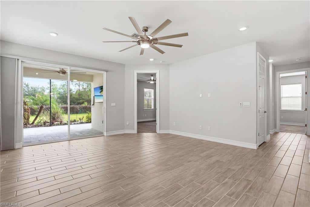 28009 Seasons Tide Ave, Bonita Springs, photo 10