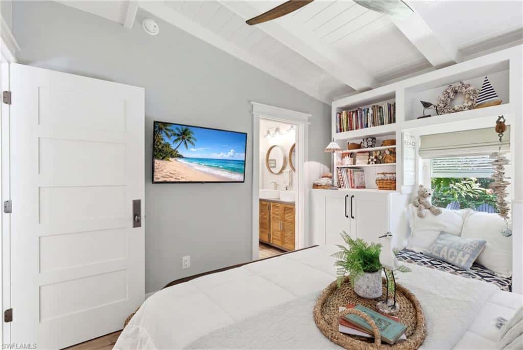 840 Myrtle Ter, Naples, photo 28