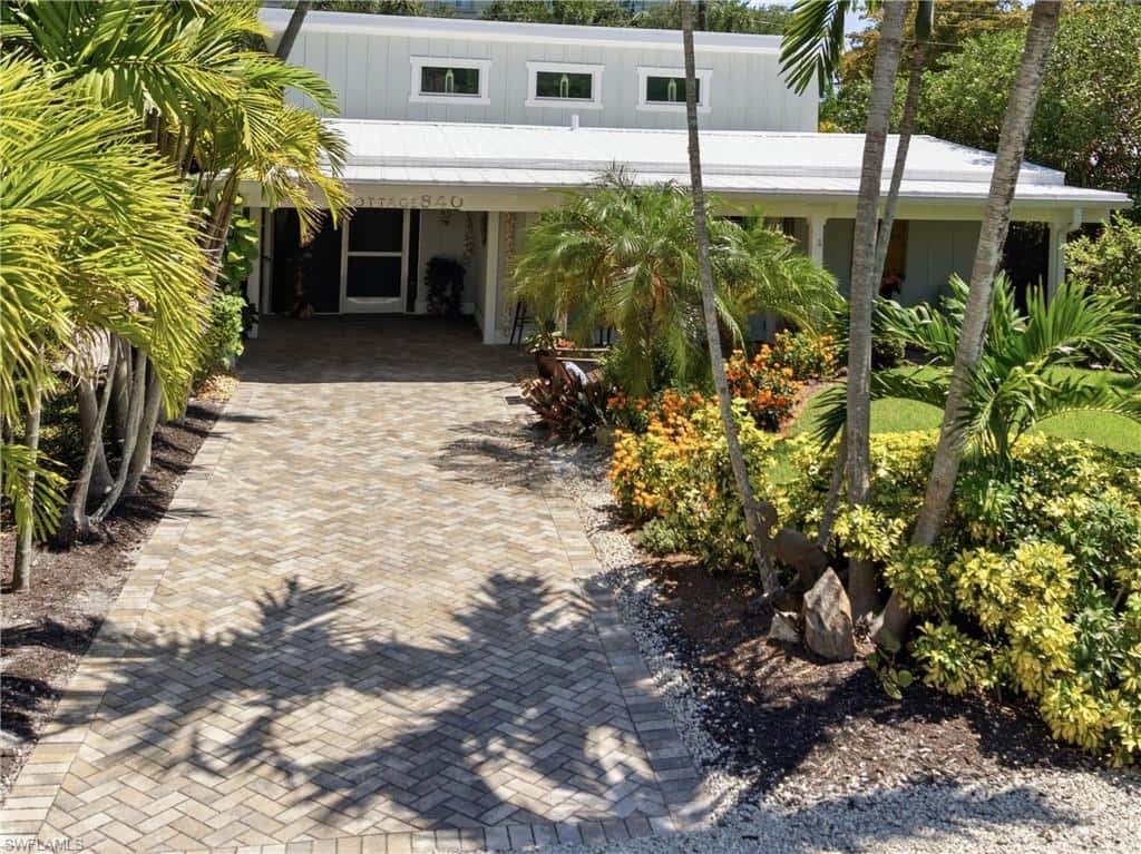 840 Myrtle Ter, Naples, photo 37
