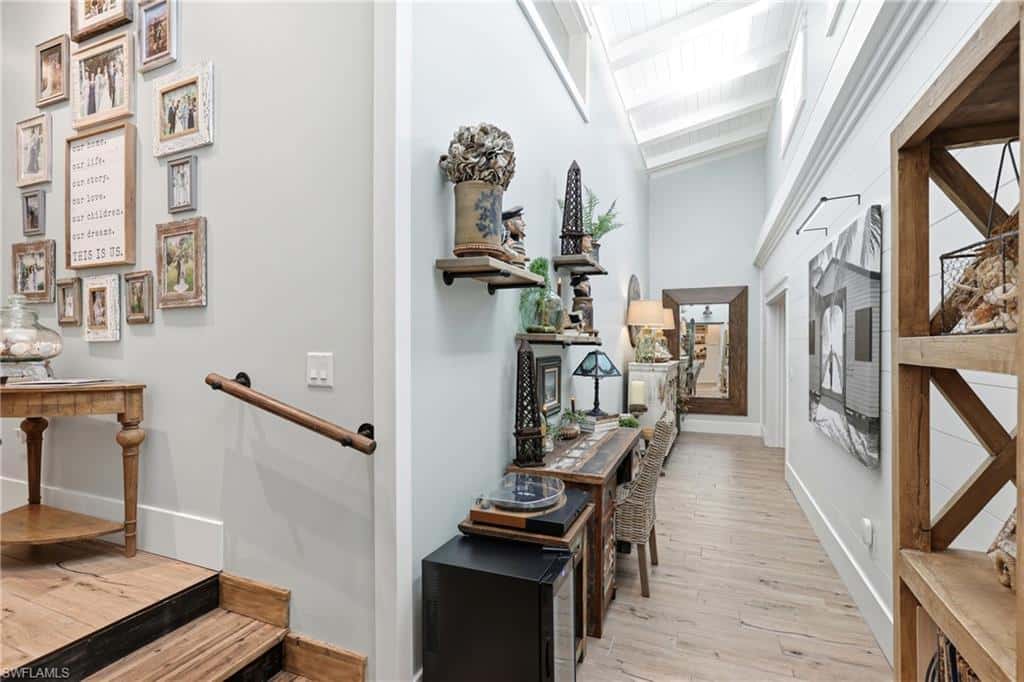 840 Myrtle Ter, Naples, photo 19