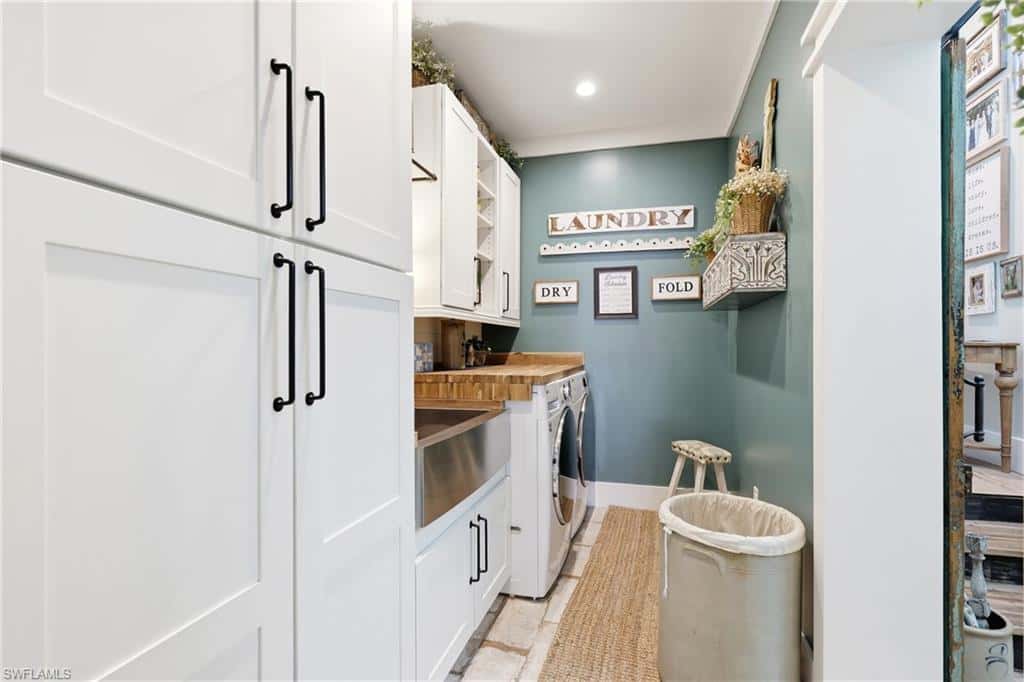 840 Myrtle Ter, Naples, photo 21