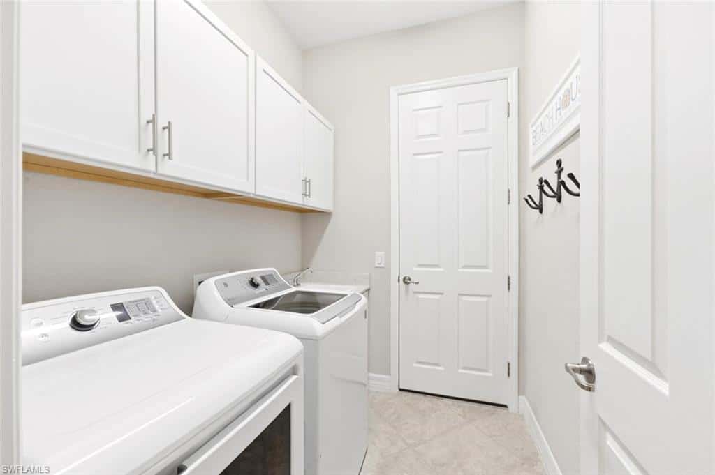 1831 Mustique St, Naples, photo 31