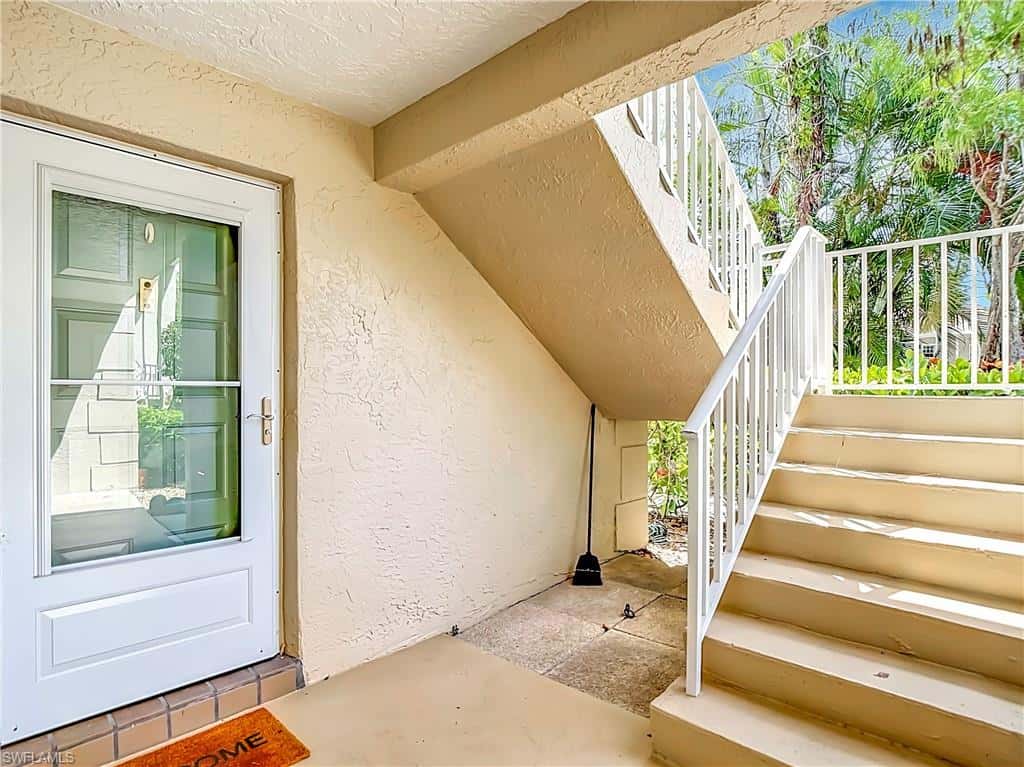 1708 Kings Lake Blvd #5-106, Naples, photo 4