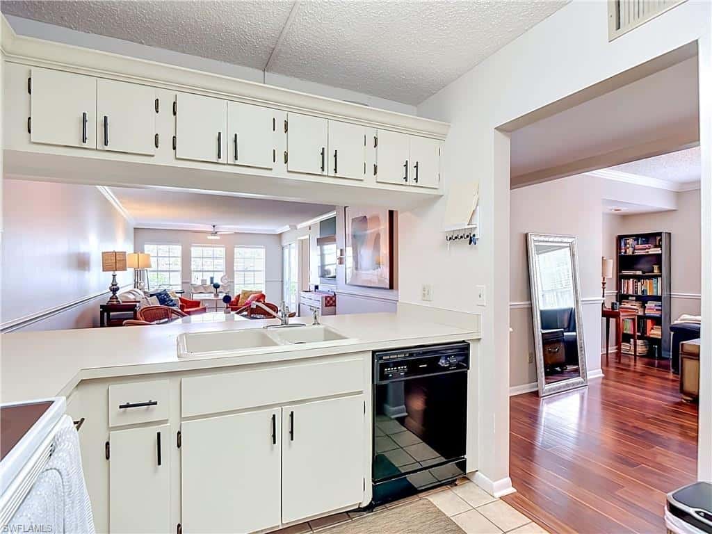 1708 Kings Lake Blvd #5-106, Naples, photo 8