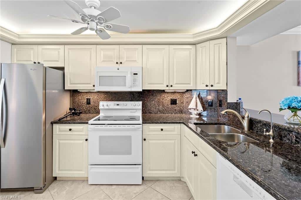 320 Seaview Ct #2-805, Marco Island, photo 8