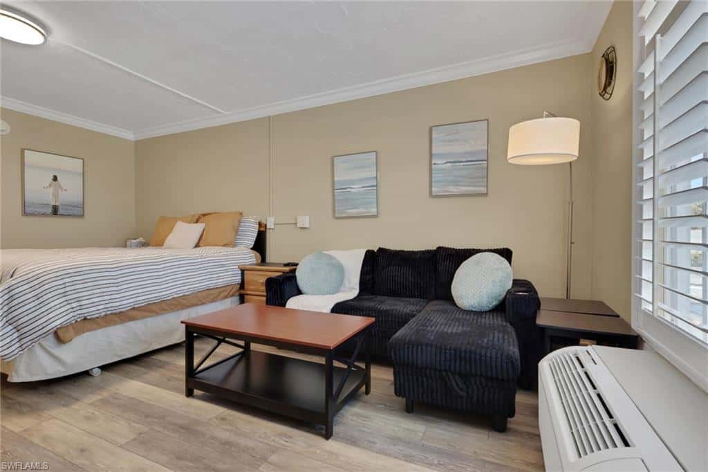 2555 Tamiami Trl #115, Naples, photo 6