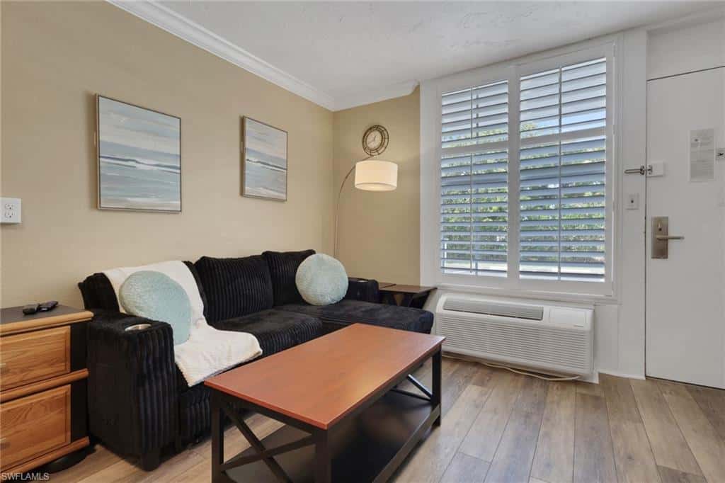 2555 Tamiami Trl #115, Naples, photo 7