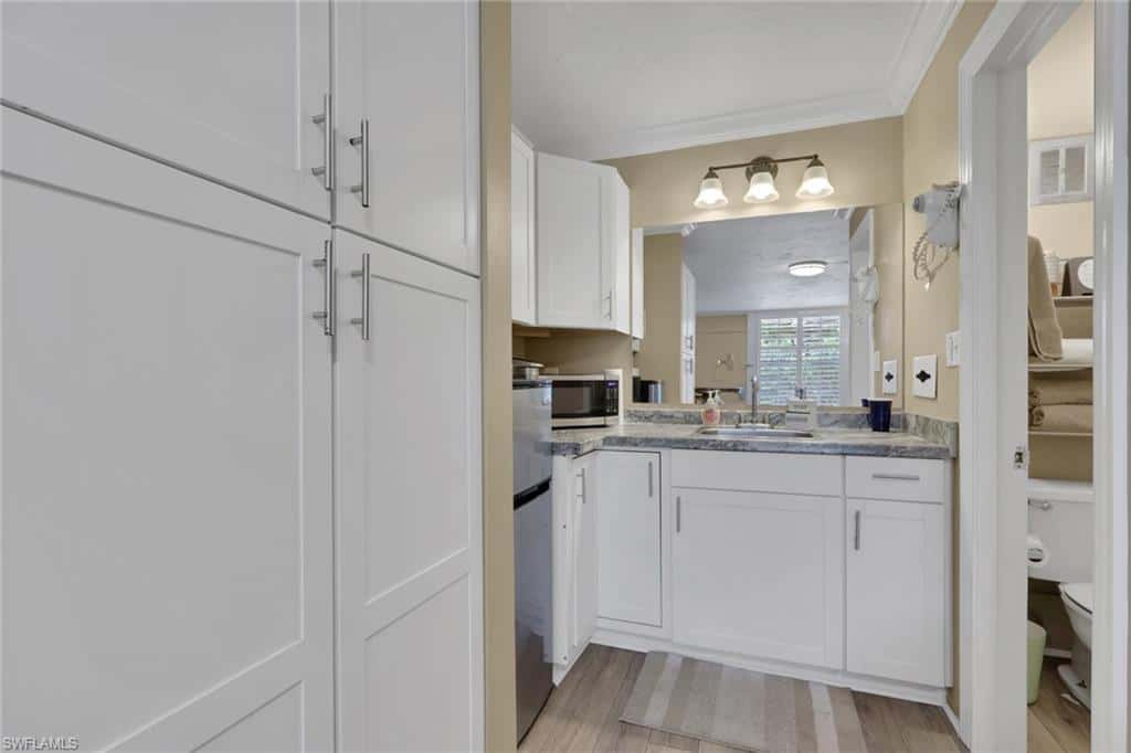 2555 Tamiami Trl #115, Naples, photo 14
