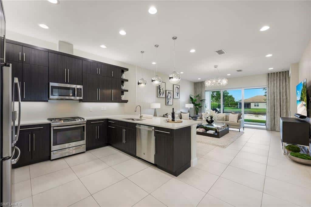 28393 Turin Ct, Bonita Springs, photo 5