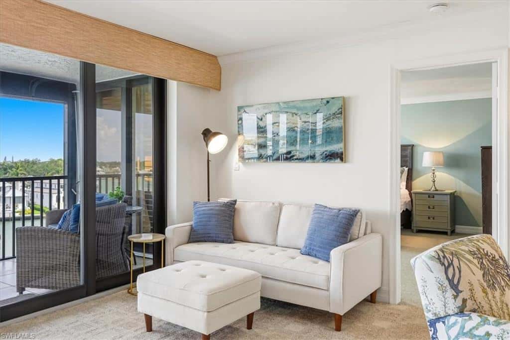 2400 Gulf Shore Blvd #604, Naples, photo 6