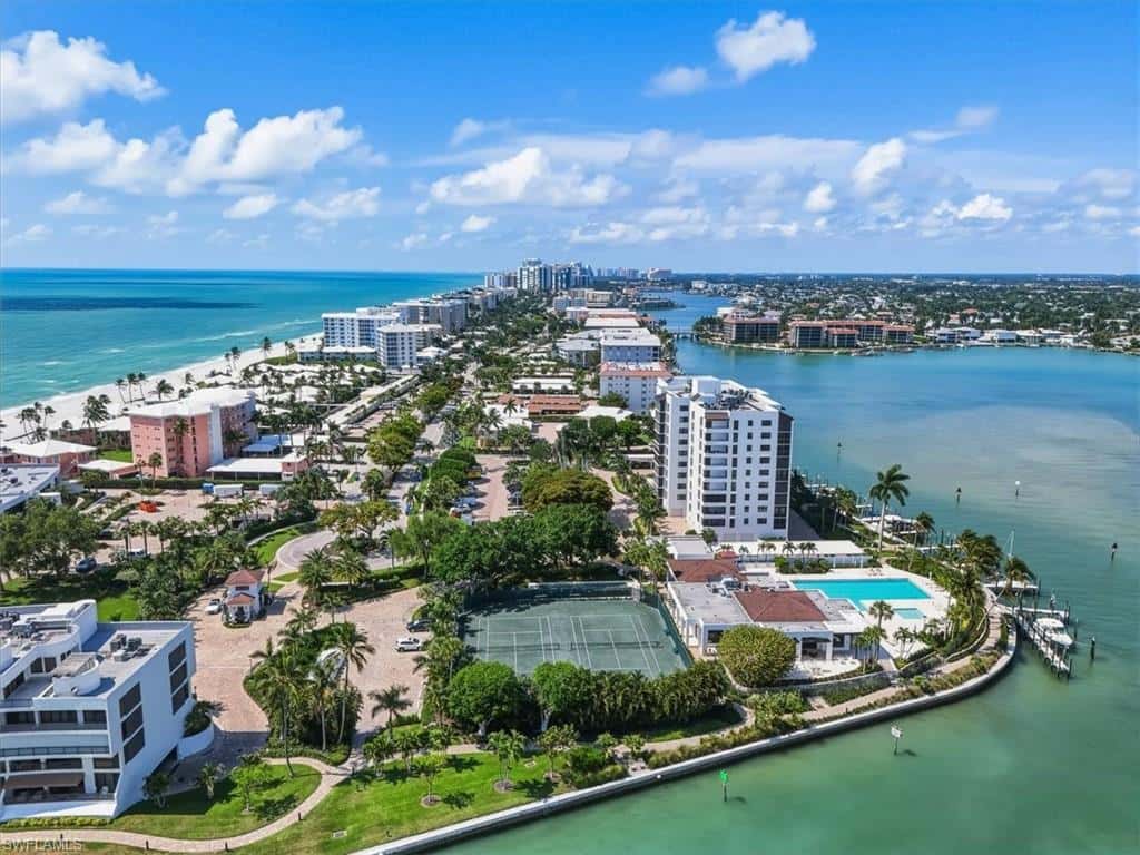 2400 Gulf Shore Blvd #604, Naples, photo 49