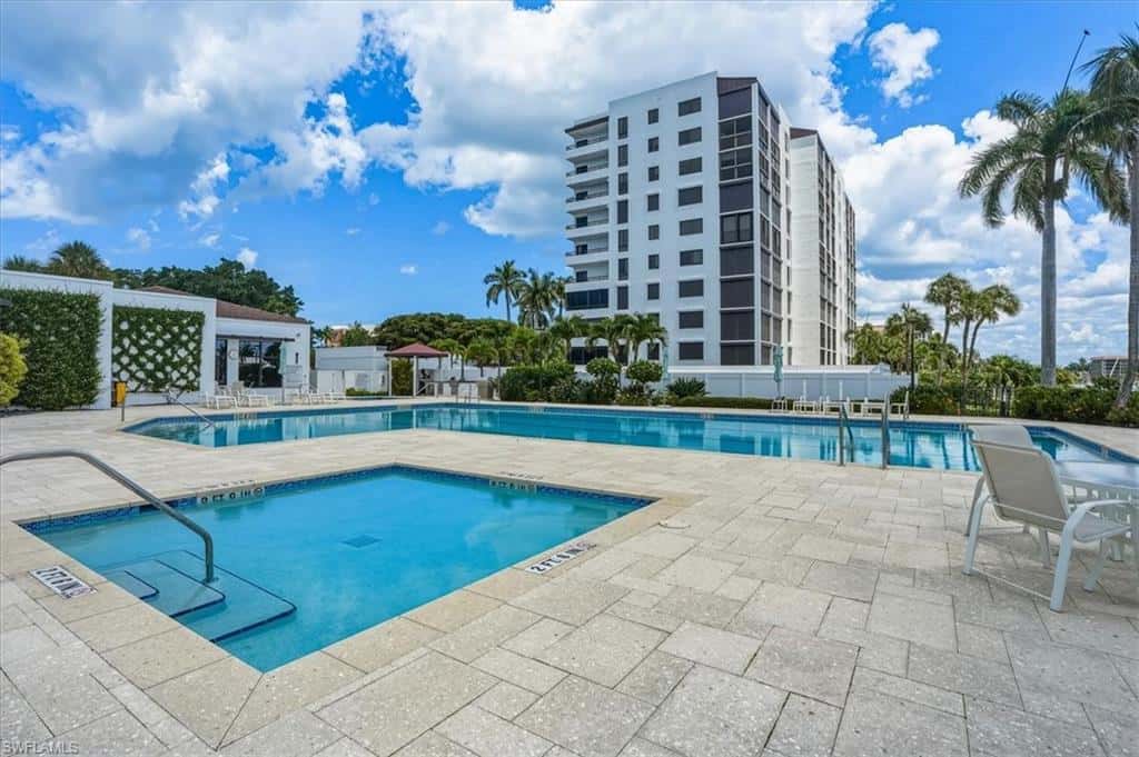 2400 Gulf Shore Blvd #604, Naples, photo 37