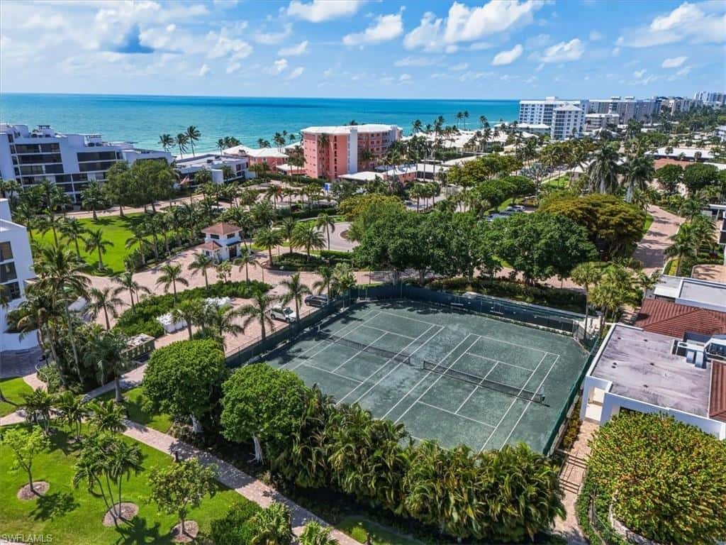 2400 Gulf Shore Blvd #604, Naples, photo 48