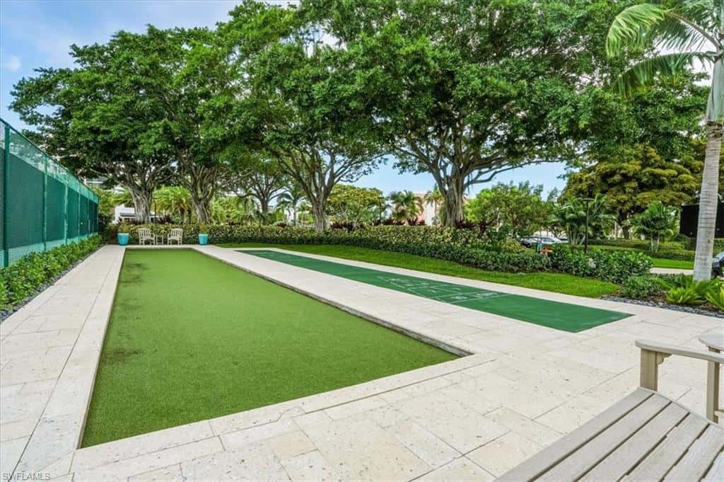 2400 Gulf Shore Blvd #604, Naples, photo 44