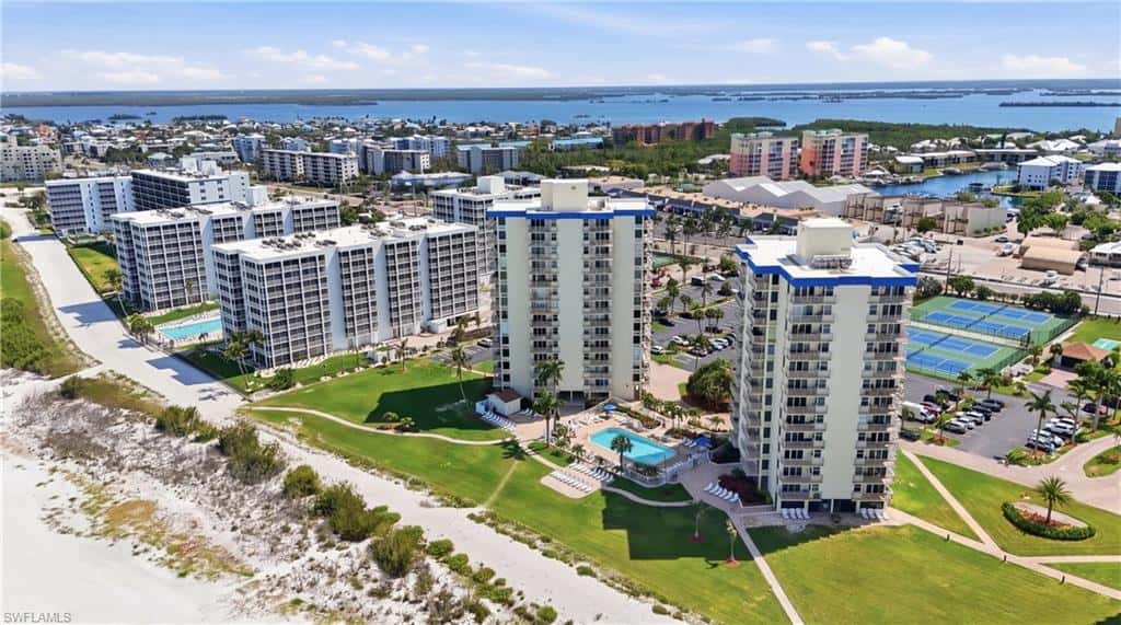 7300 Estero Blvd #102, Fort Myers Beach, photo 41