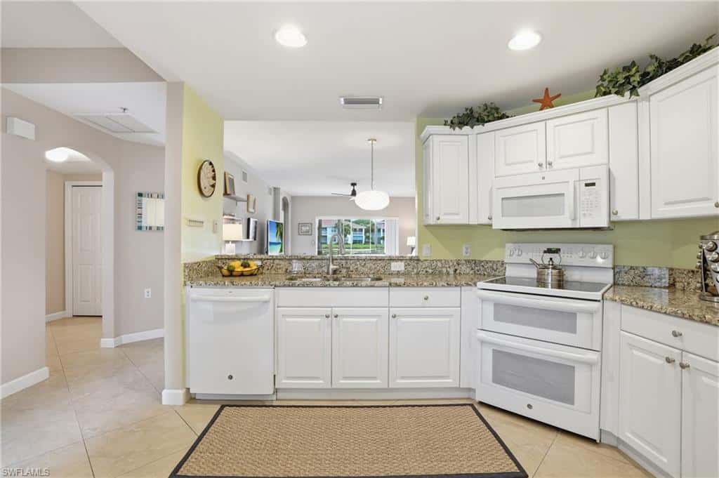 3039 Horizon Ln #2105, Naples, photo 13