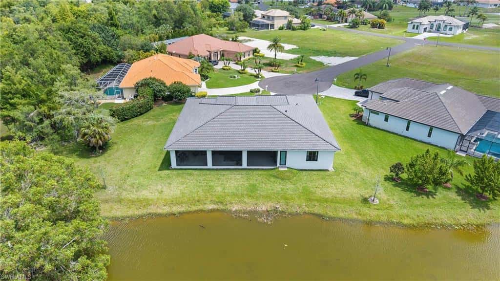18355 Fairmont Dr, Naples, photo 38