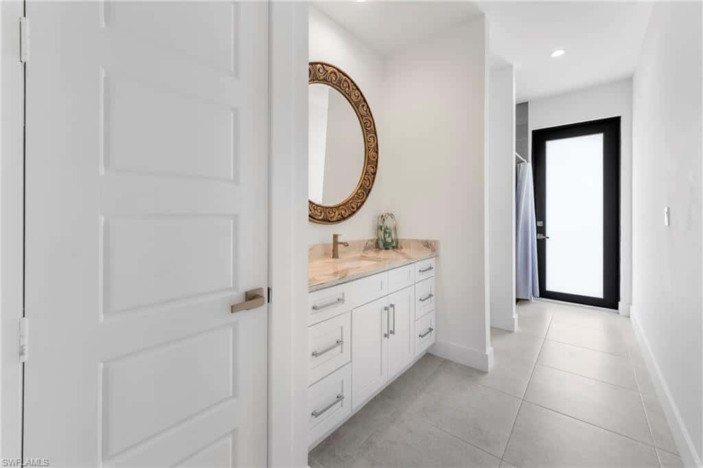 18355 Fairmont Dr, Naples, photo 31