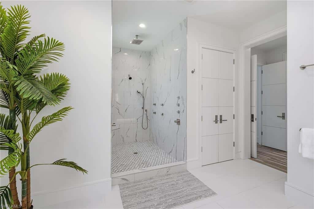 158 Beach Dr, Marco Island, photo 29