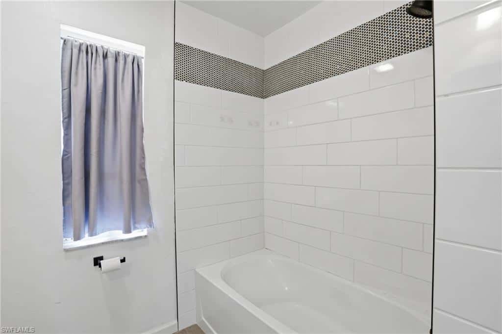 17306 Meadow Lake Cir, Fort Myers, photo 30