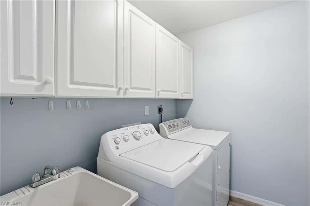 17306 Meadow Lake Cir, Fort Myers, photo 31