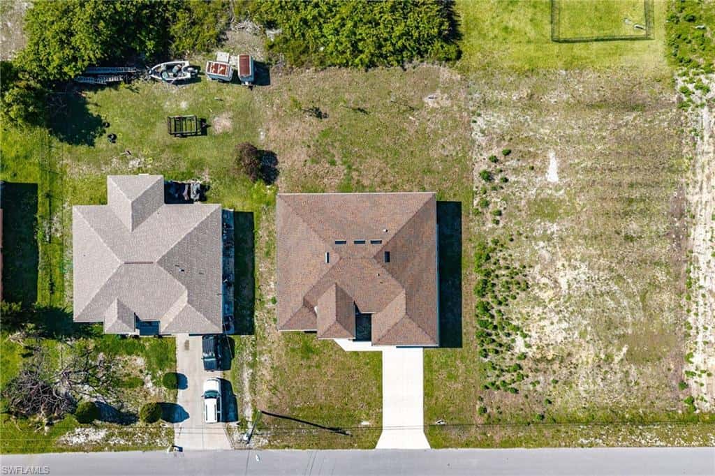 3813 1st St, Lehigh Acres, photo 31