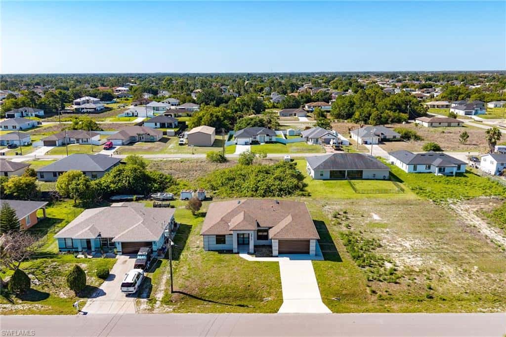 3813 1st St, Lehigh Acres, photo 29